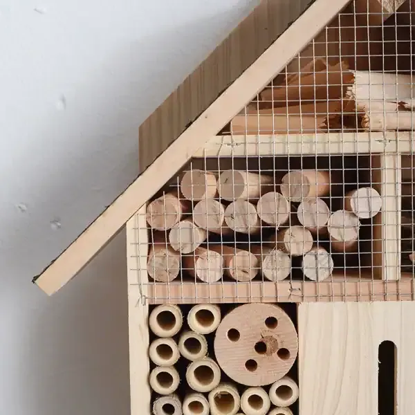 Wooden Outdoor Hanging Insect House & Bee Hotel for Garden - Image 4