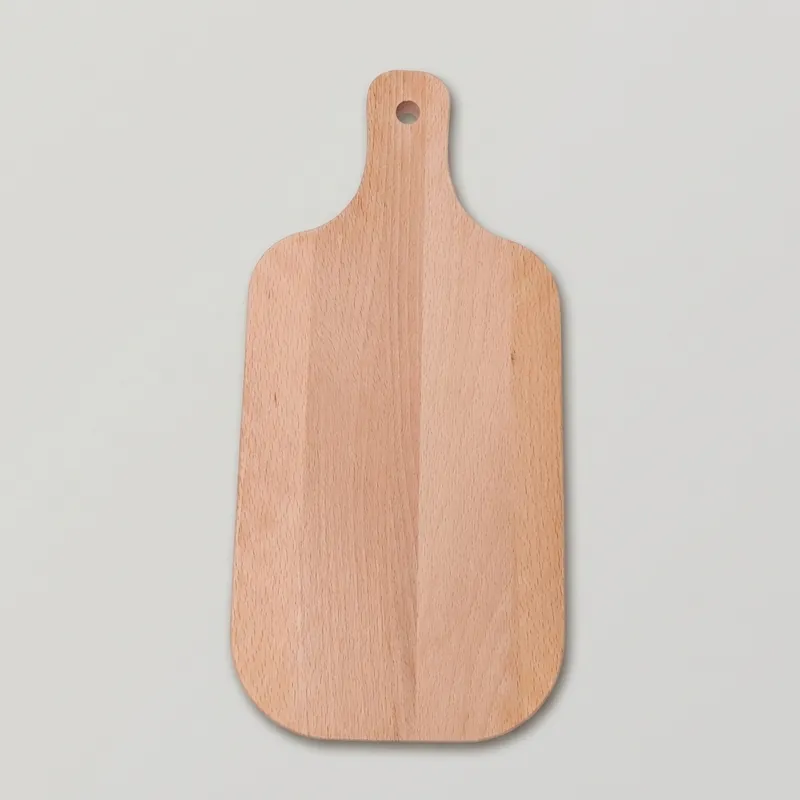 Rectangular beech wood cutting board with rounded corners and top handle